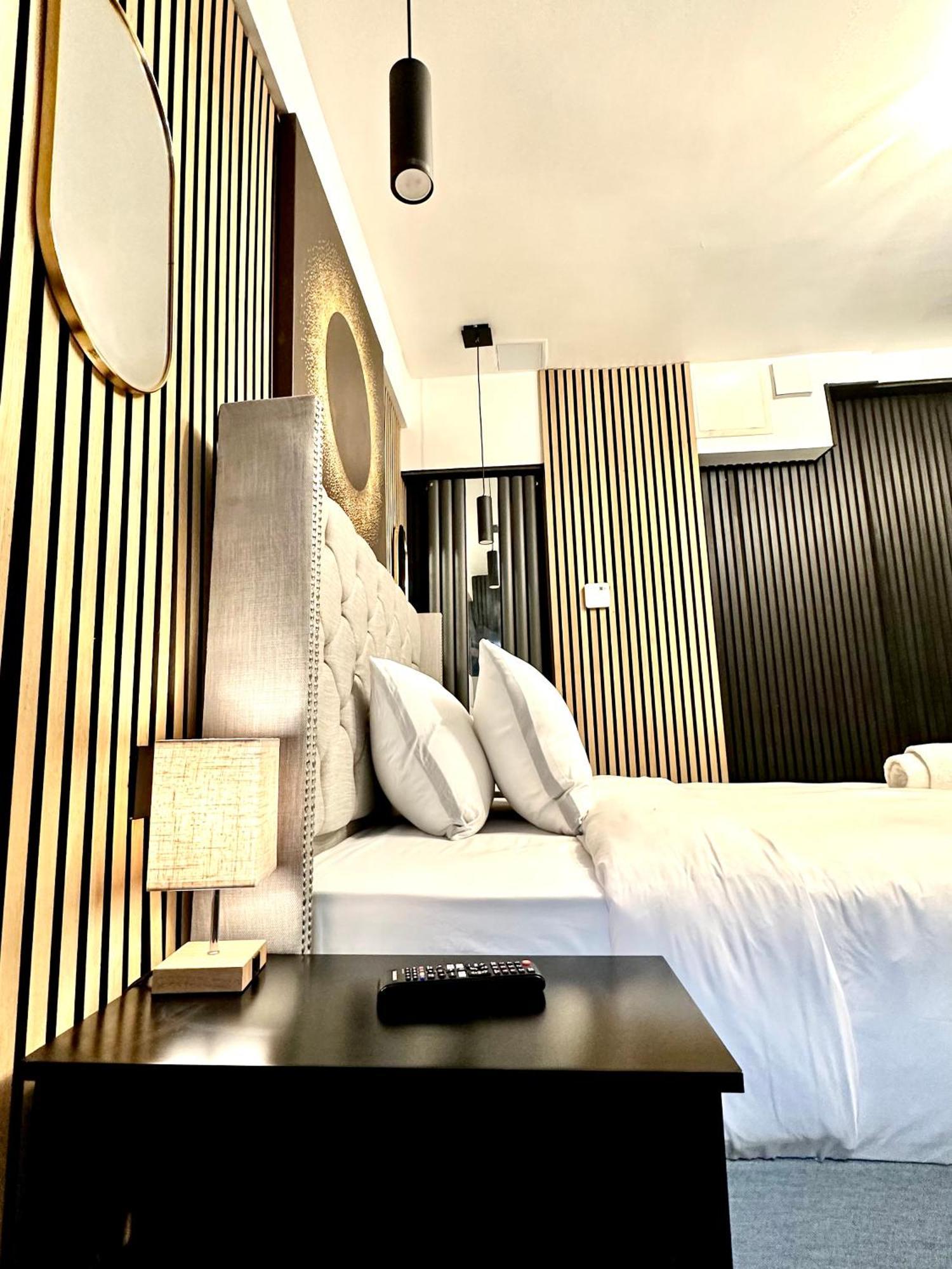G Eighty Four Lejlighedshotel London Eksteriør billede