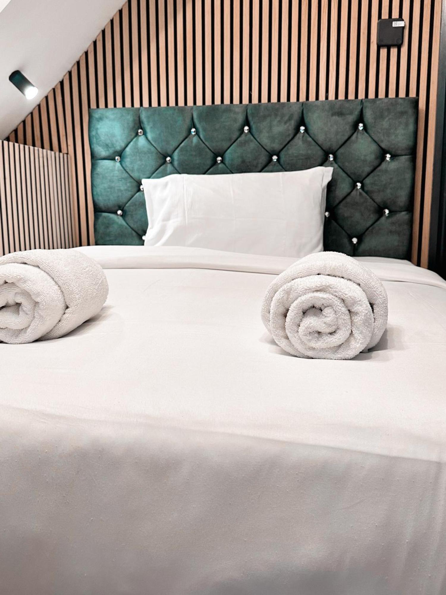 G Eighty Four Lejlighedshotel London Eksteriør billede